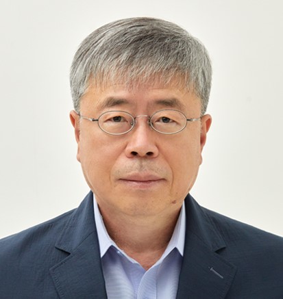 김창섭교수 사진